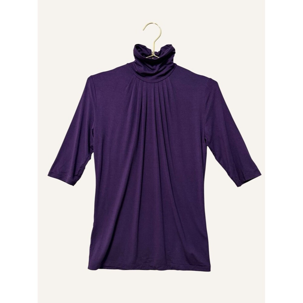 Banana Republic Turtleneck Tee Size Small Purple Elbow Sleeve Rayon Spandex